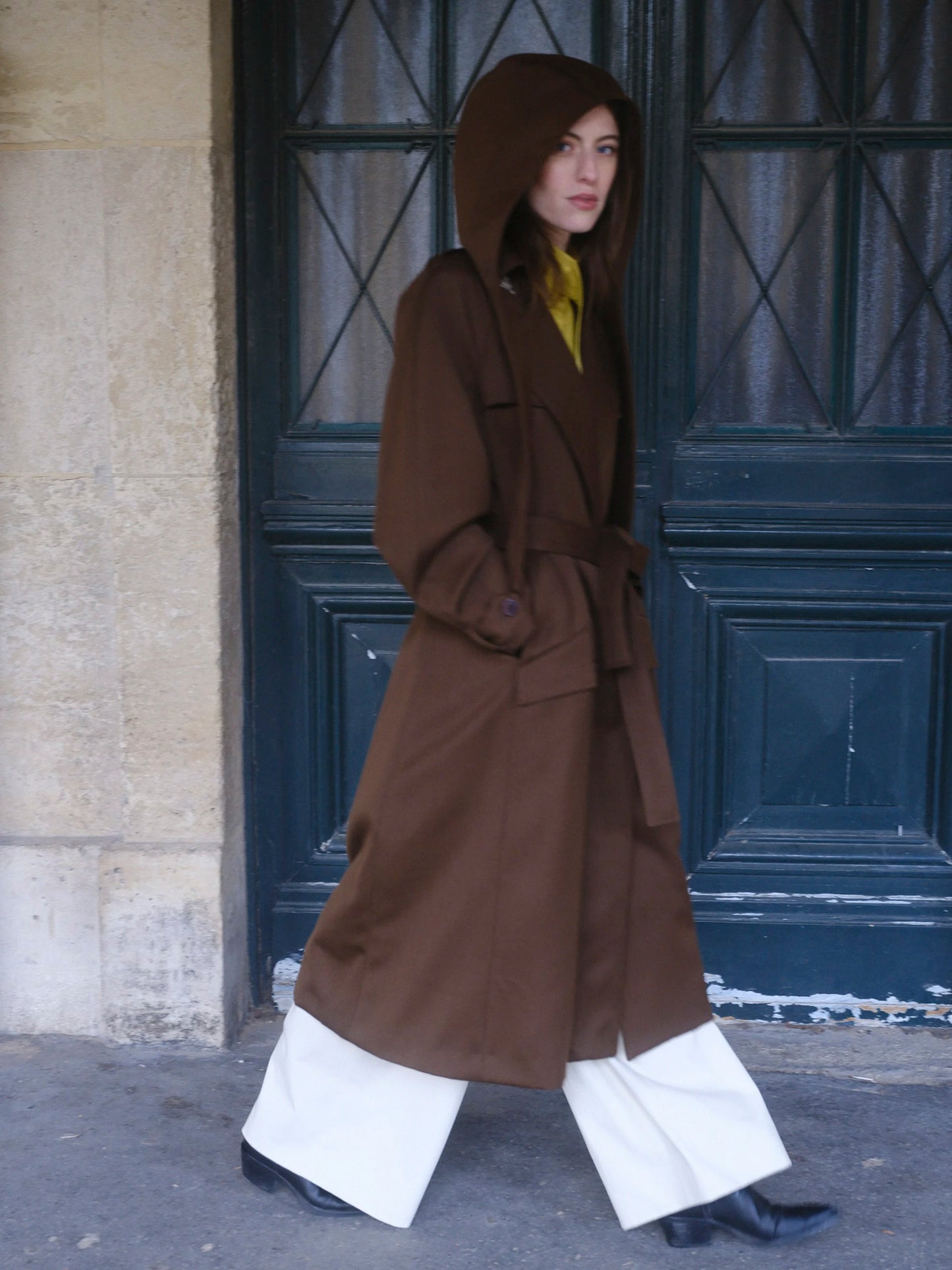 CAPUCHE AVERSE