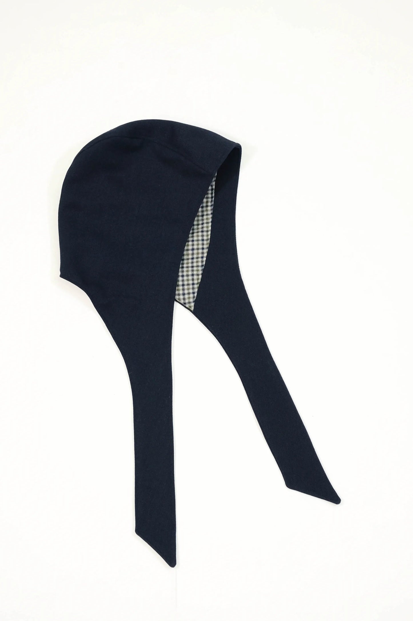 CAPUCHE AVERSE