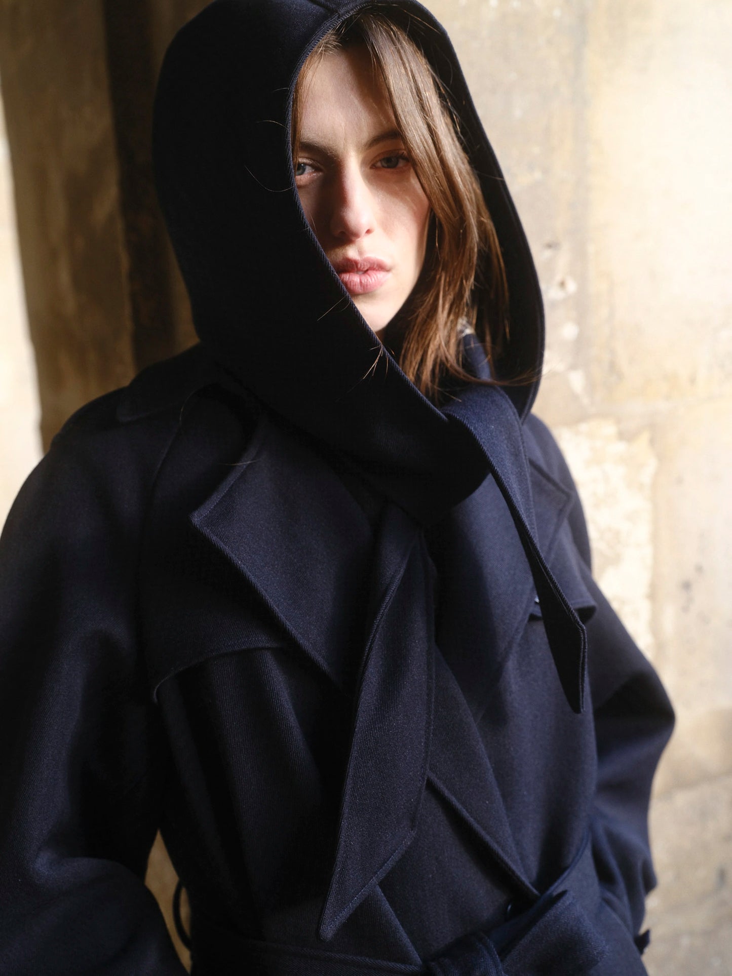 CAPUCHE AVERSE